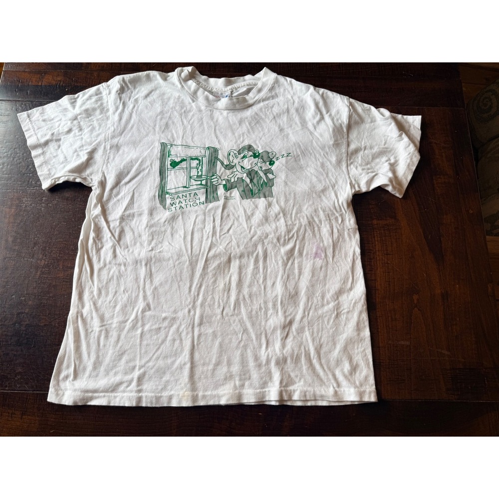 Vintage Hanes Large White Santa Watch Station Mouse Graphic T Shirt Cotton